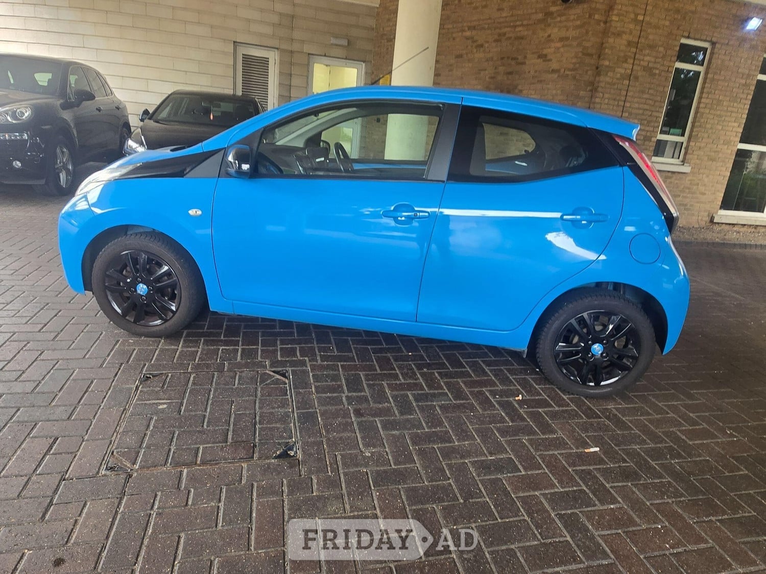 Toyota Aygo 2016 - Cars