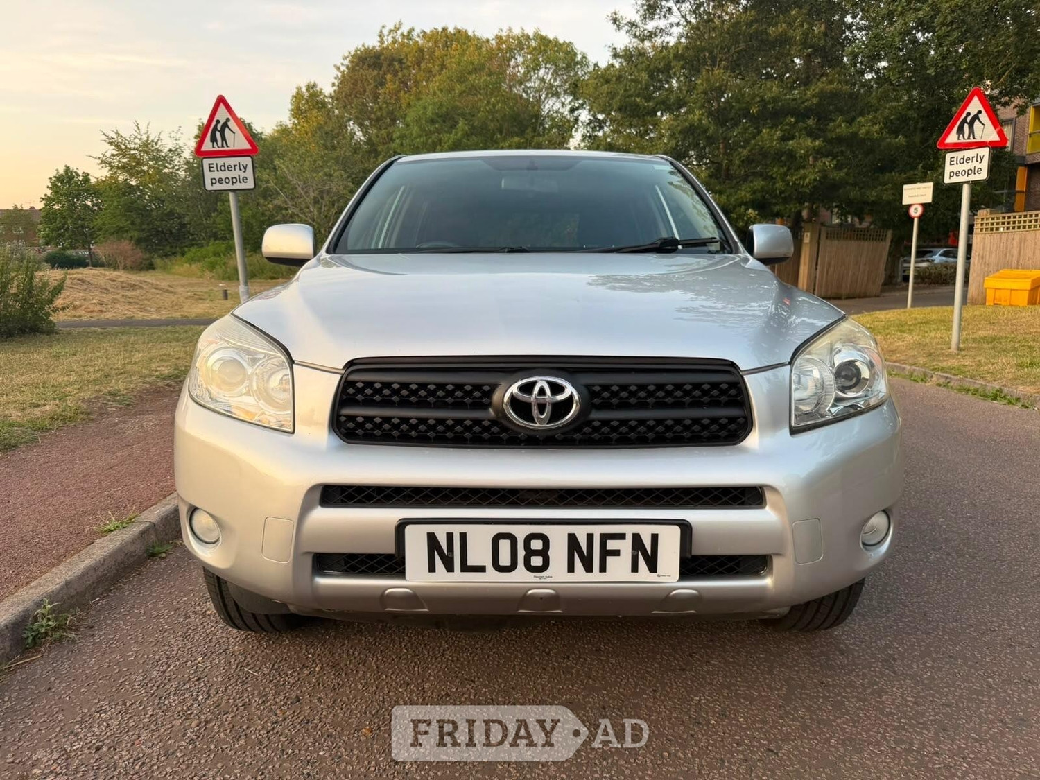 [ berth ]Toyota RAV4