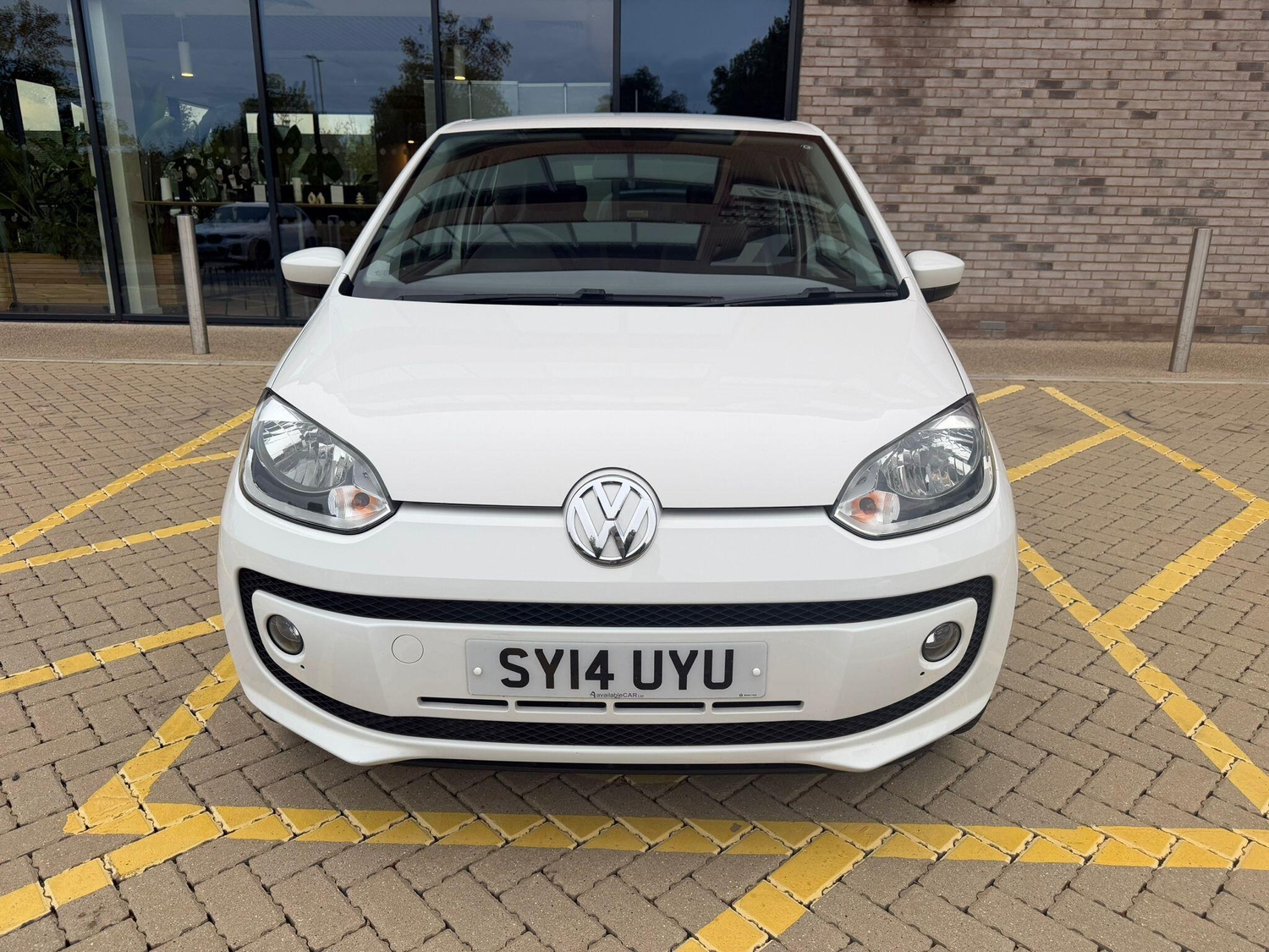 [ berth ]Volkswagen Up