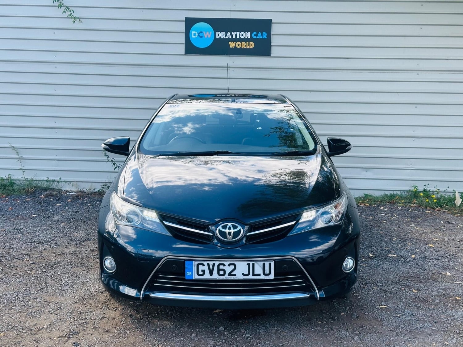[ berth ]Toyota Auris