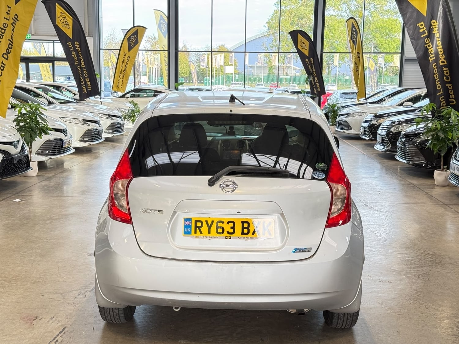 Nissan Note 2013 - Cars in Reading