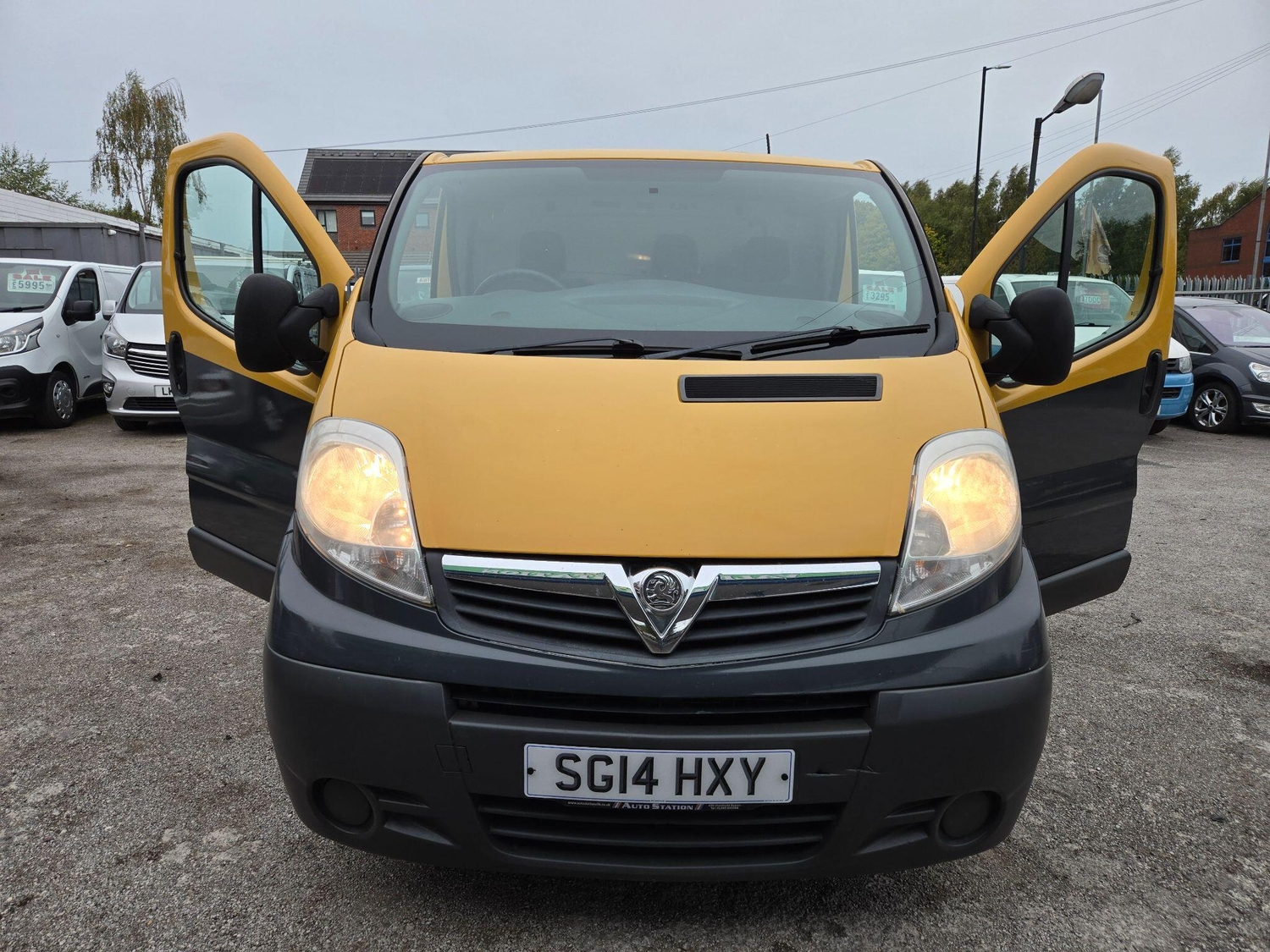 Vauxhall Vivaro 2014 - Vans & Commercial Vehicles