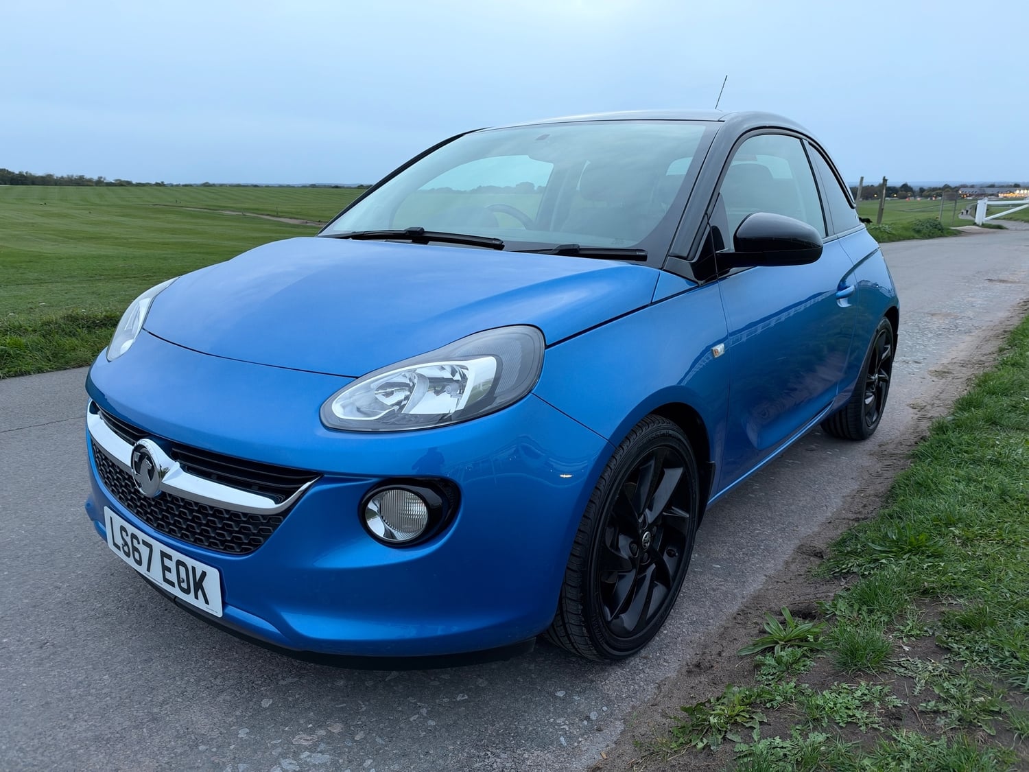 [ berth ]Vauxhall Adam
