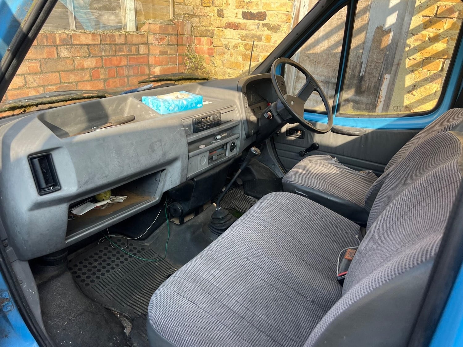 [ berth ]Ford Transit