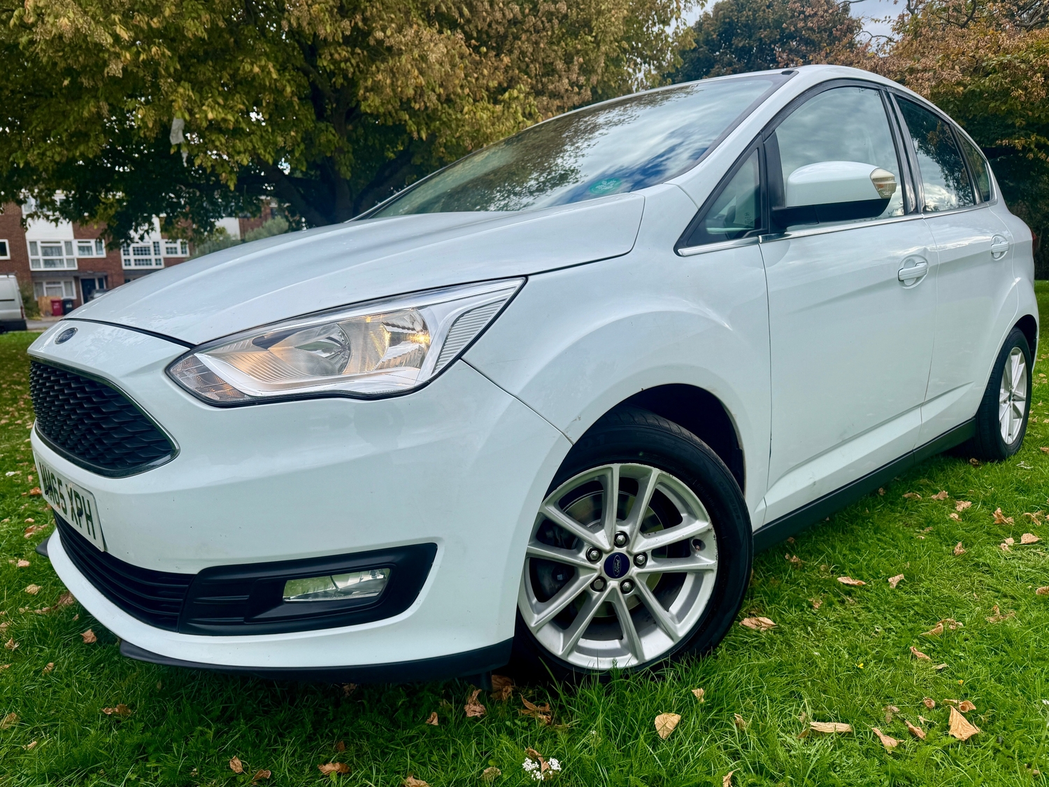 [ berth ]Ford C-MAX