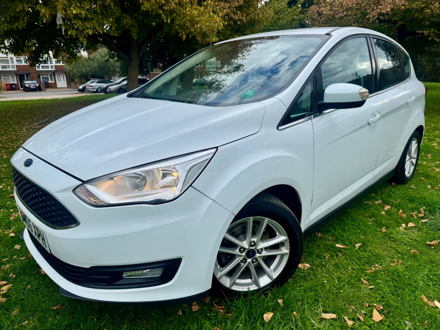 Ford C-MAX 2015 - Cars in Slough