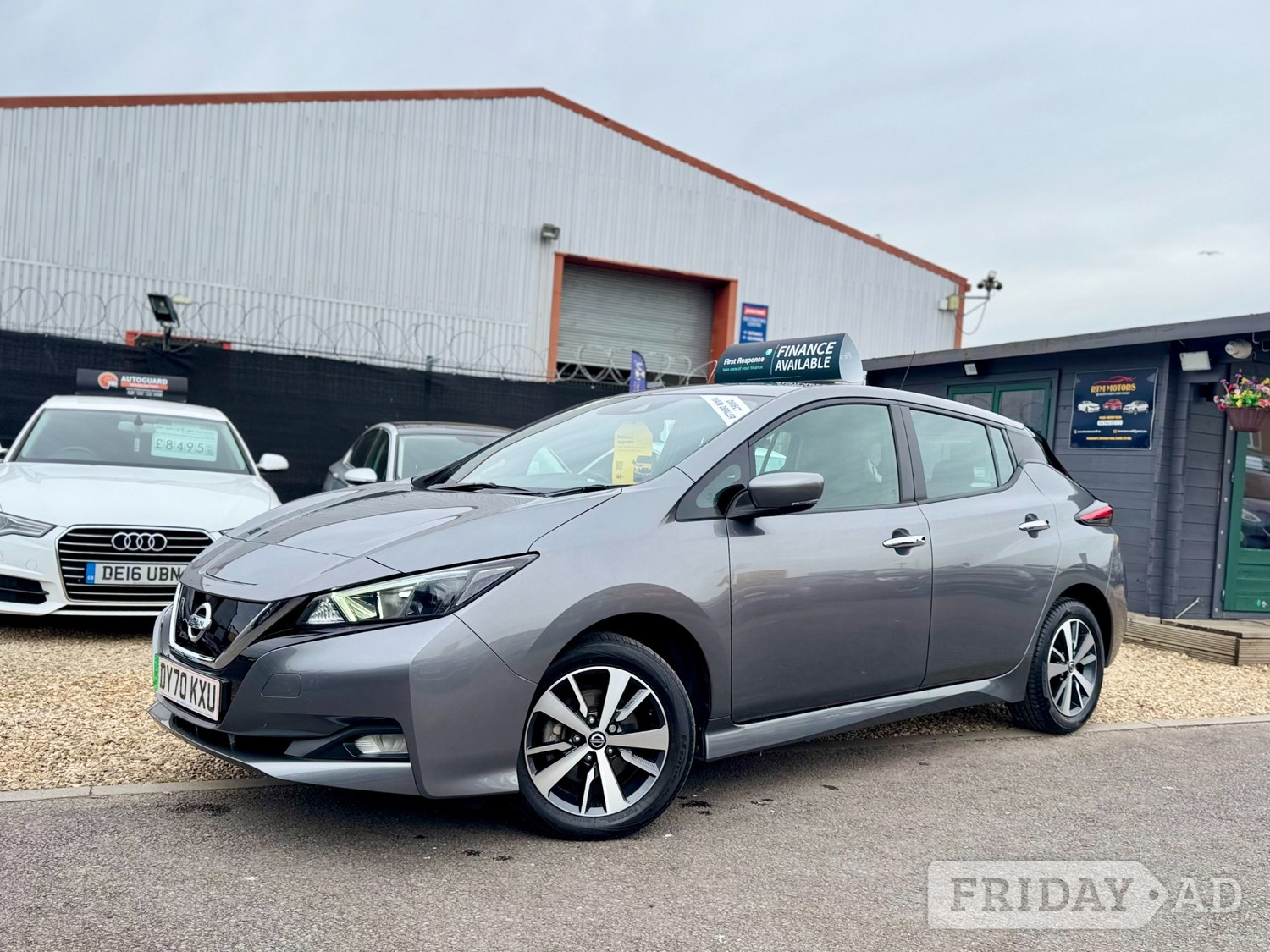 [ berth ]Nissan LEAF