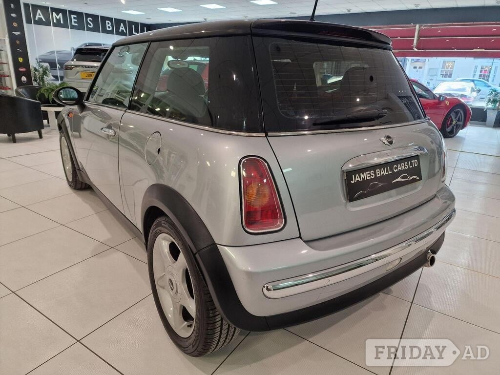 Mini Cooper 2001 - Cars in Bristol