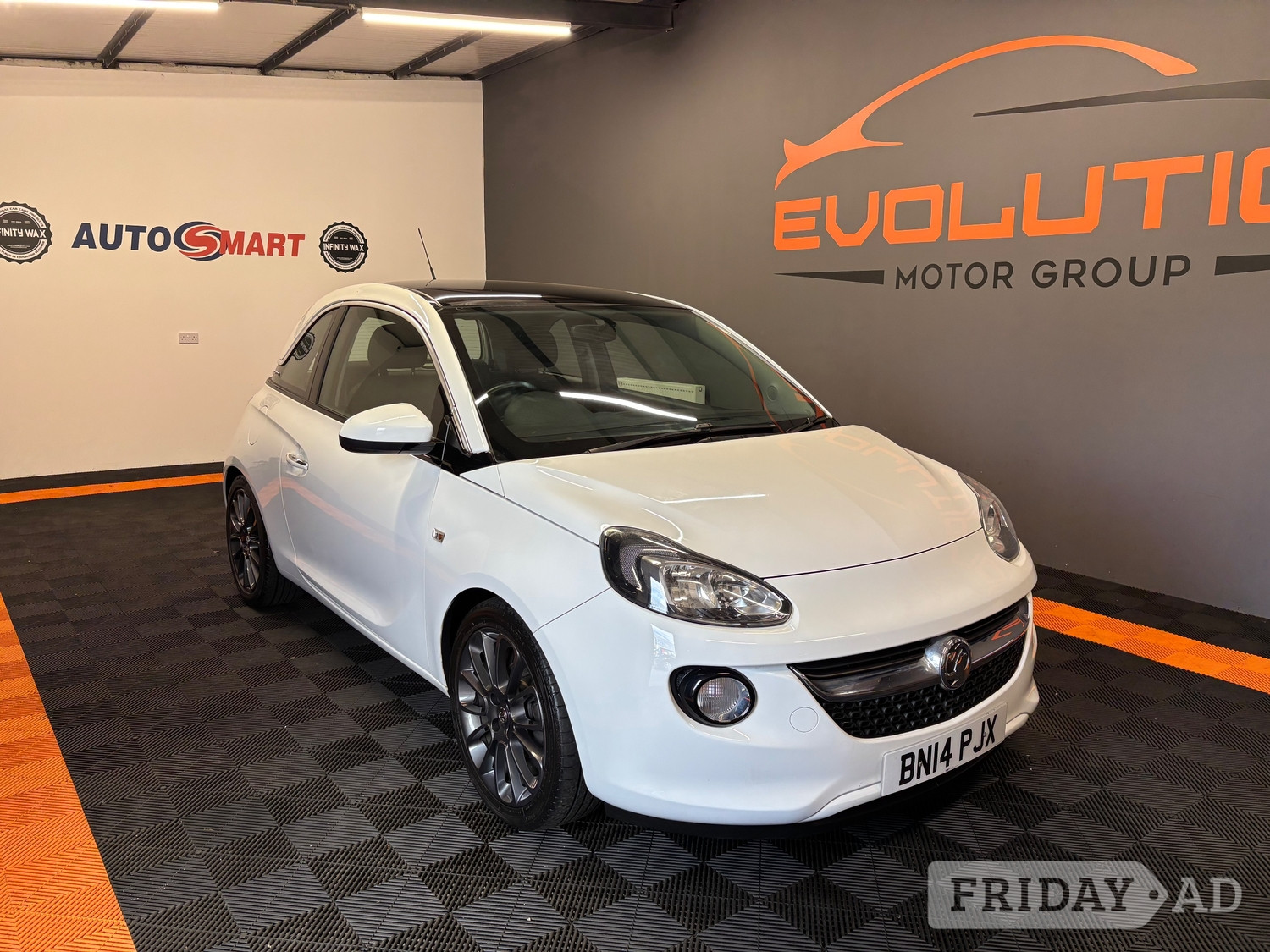 Vauxhall Adam 2014 - Cars in Lochgelly
