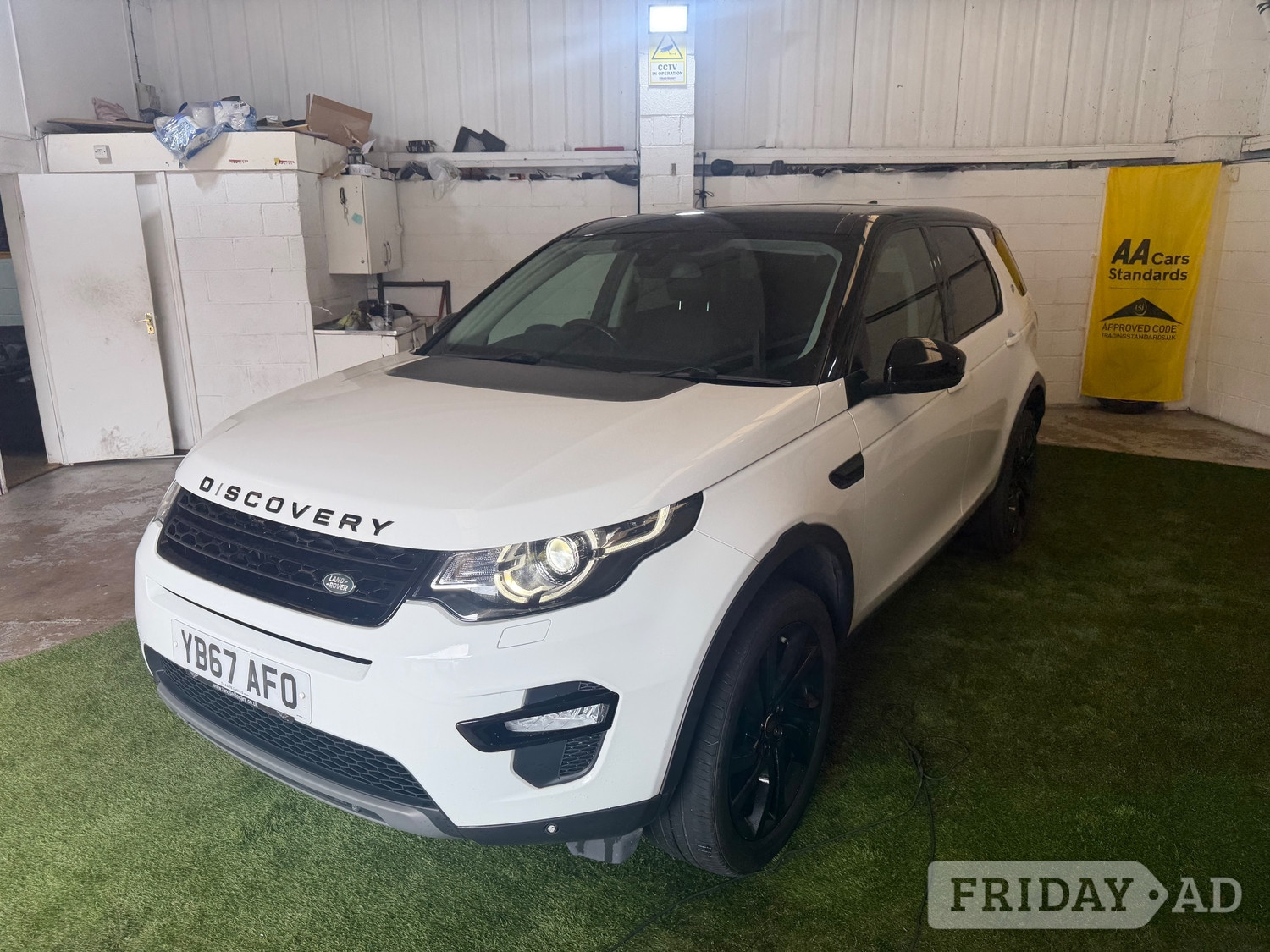 [ berth ]Land Rover Discovery Sport