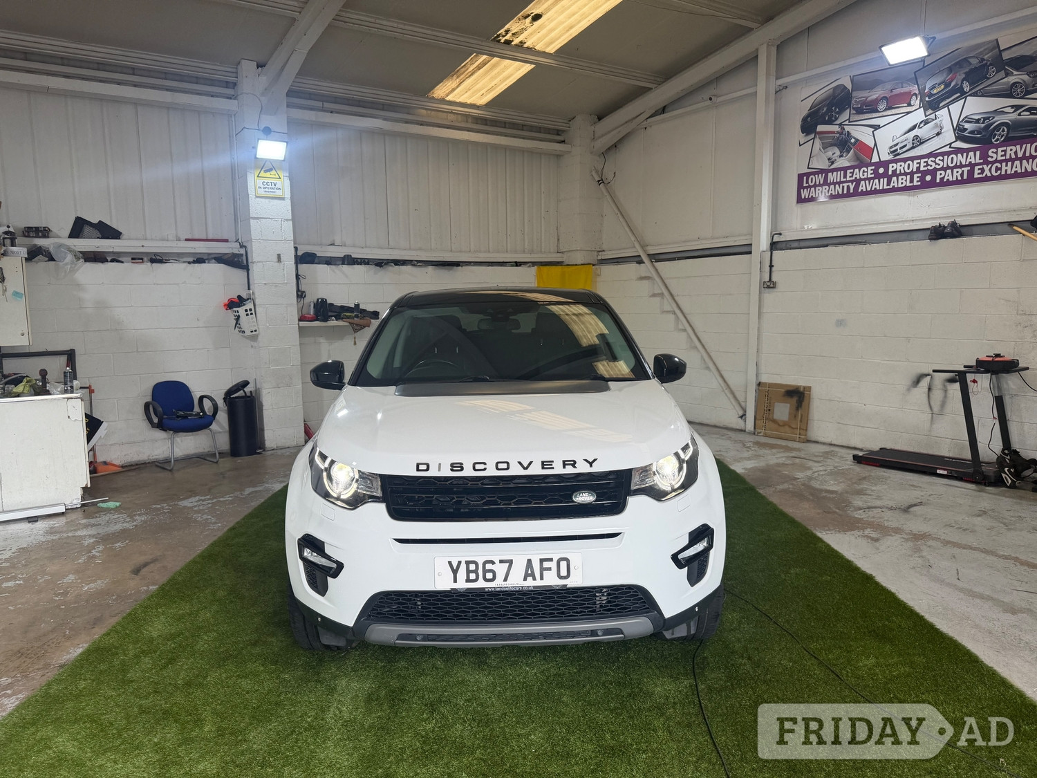 Land Rover Discovery Sport 2017 - Cars