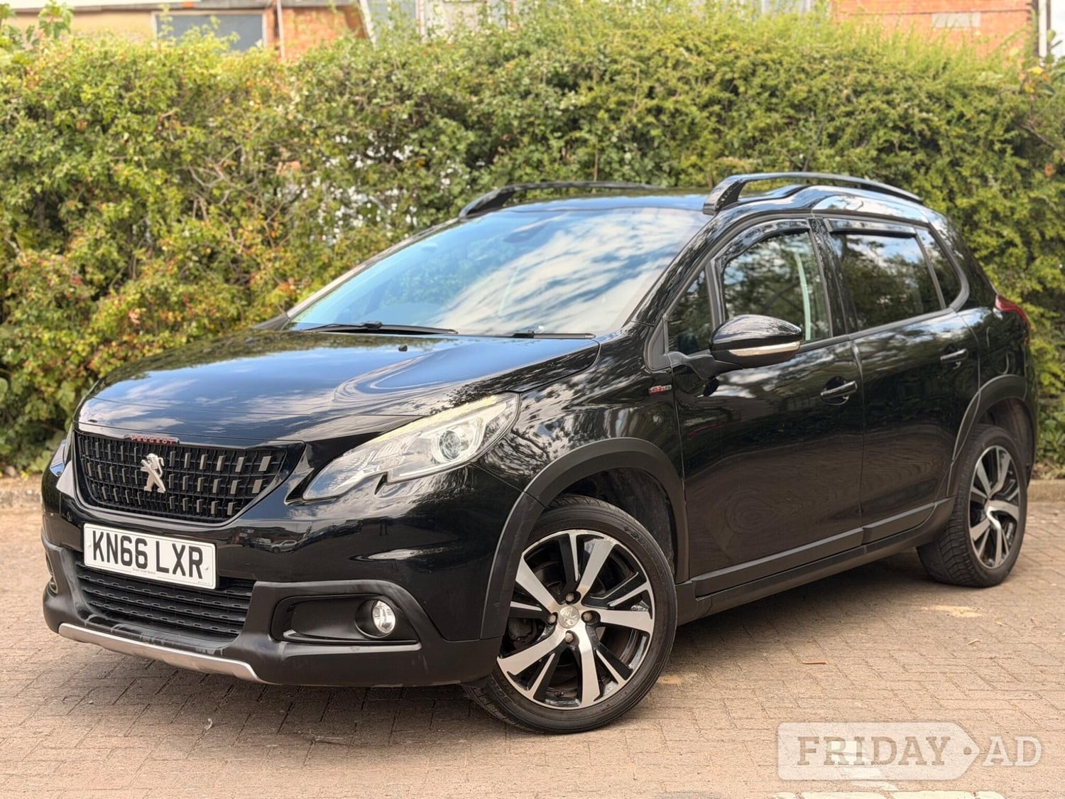 [ berth ]Peugeot 2008