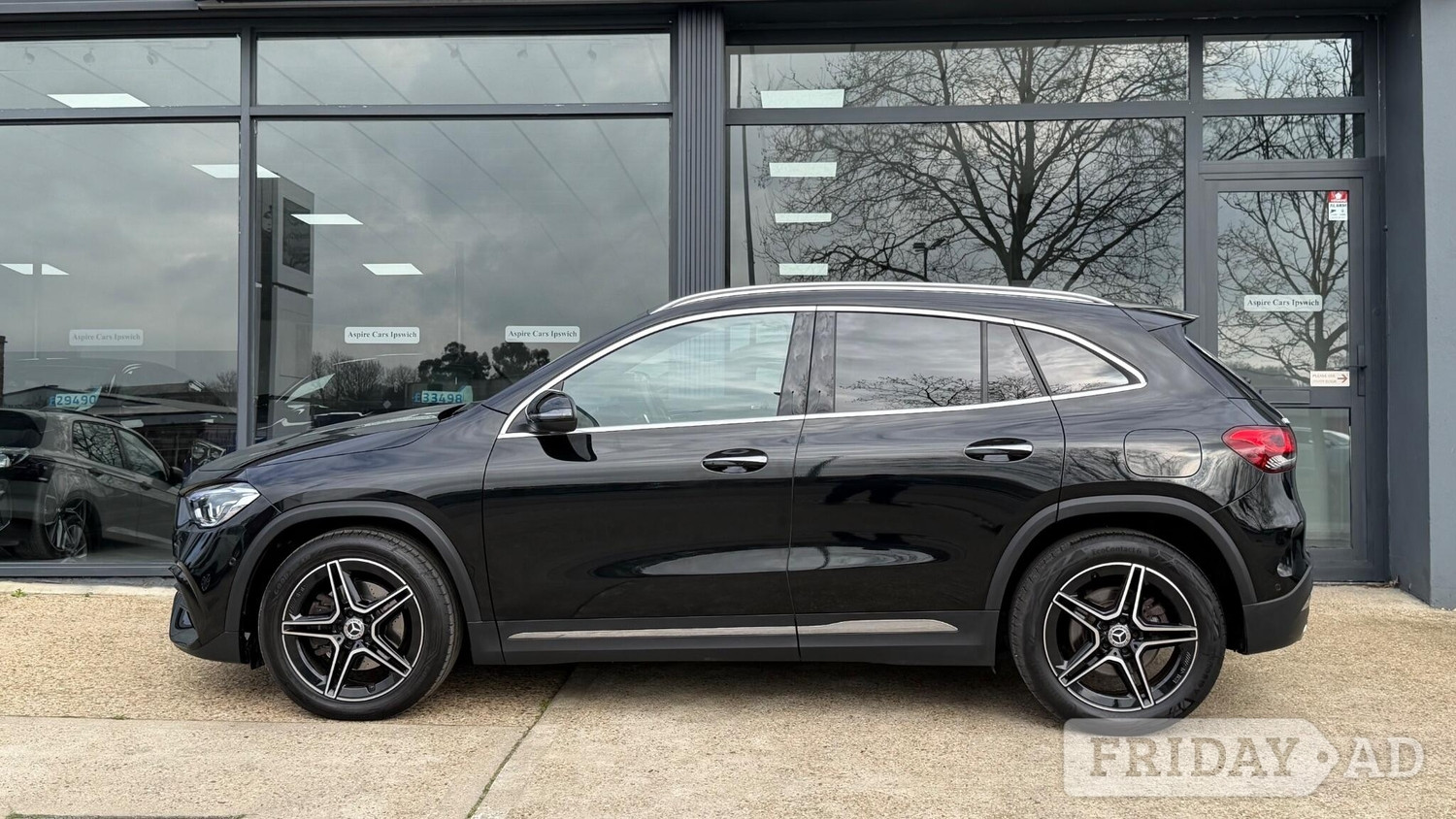 Mercedes-Benz GLA 2022 - Cars