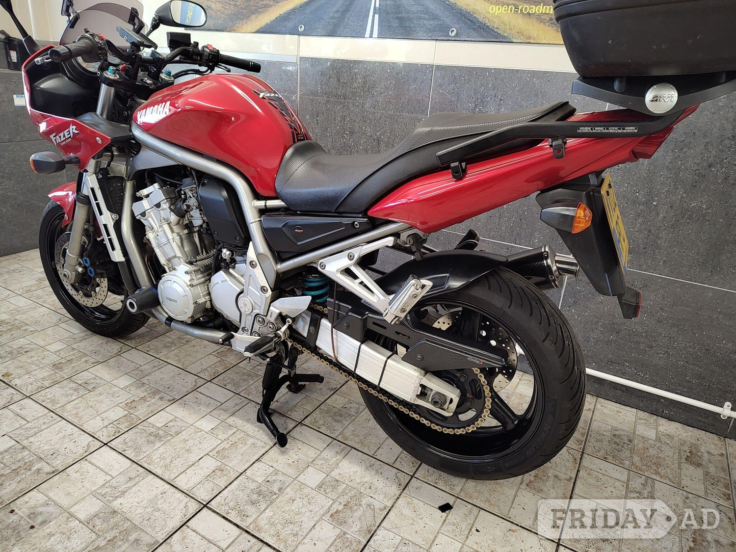 Yamaha FZS 2002 - Motorbikes, Scooters & Quads in Farnborough