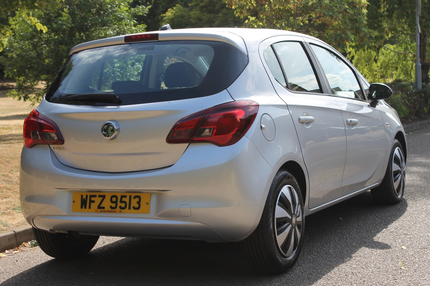 Vauxhall Corsa 2015 - Cars in Northampton