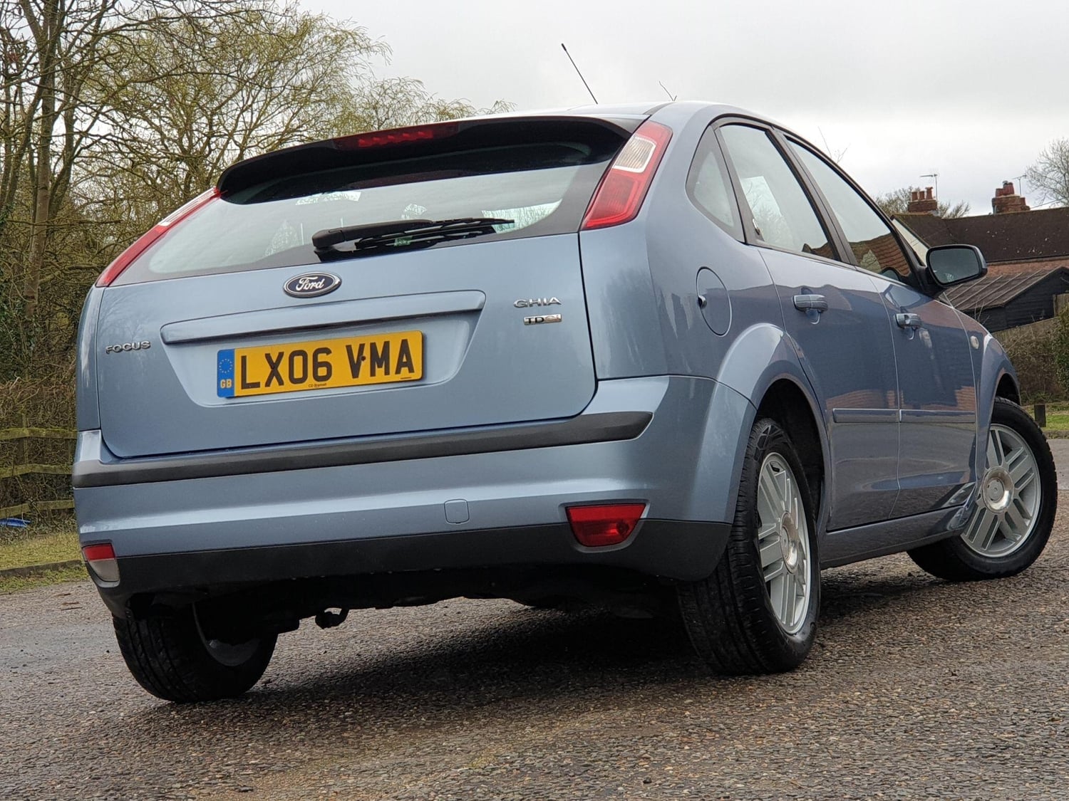 [ berth ]Ford Focus