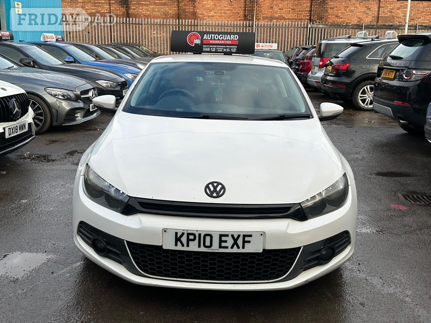 Volkswagen Scirocco 2010 - Cars
