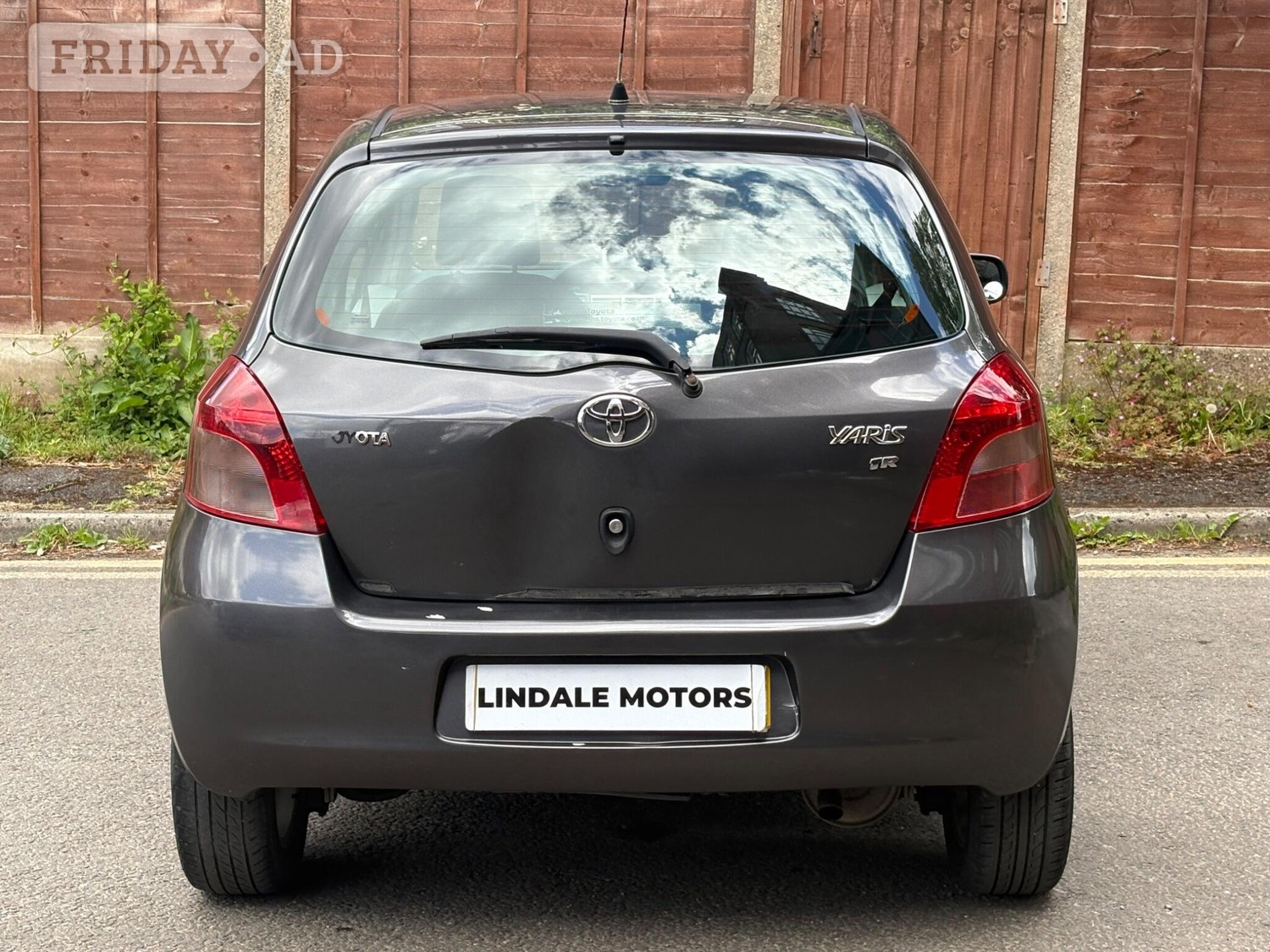 [ berth ]Toyota Yaris