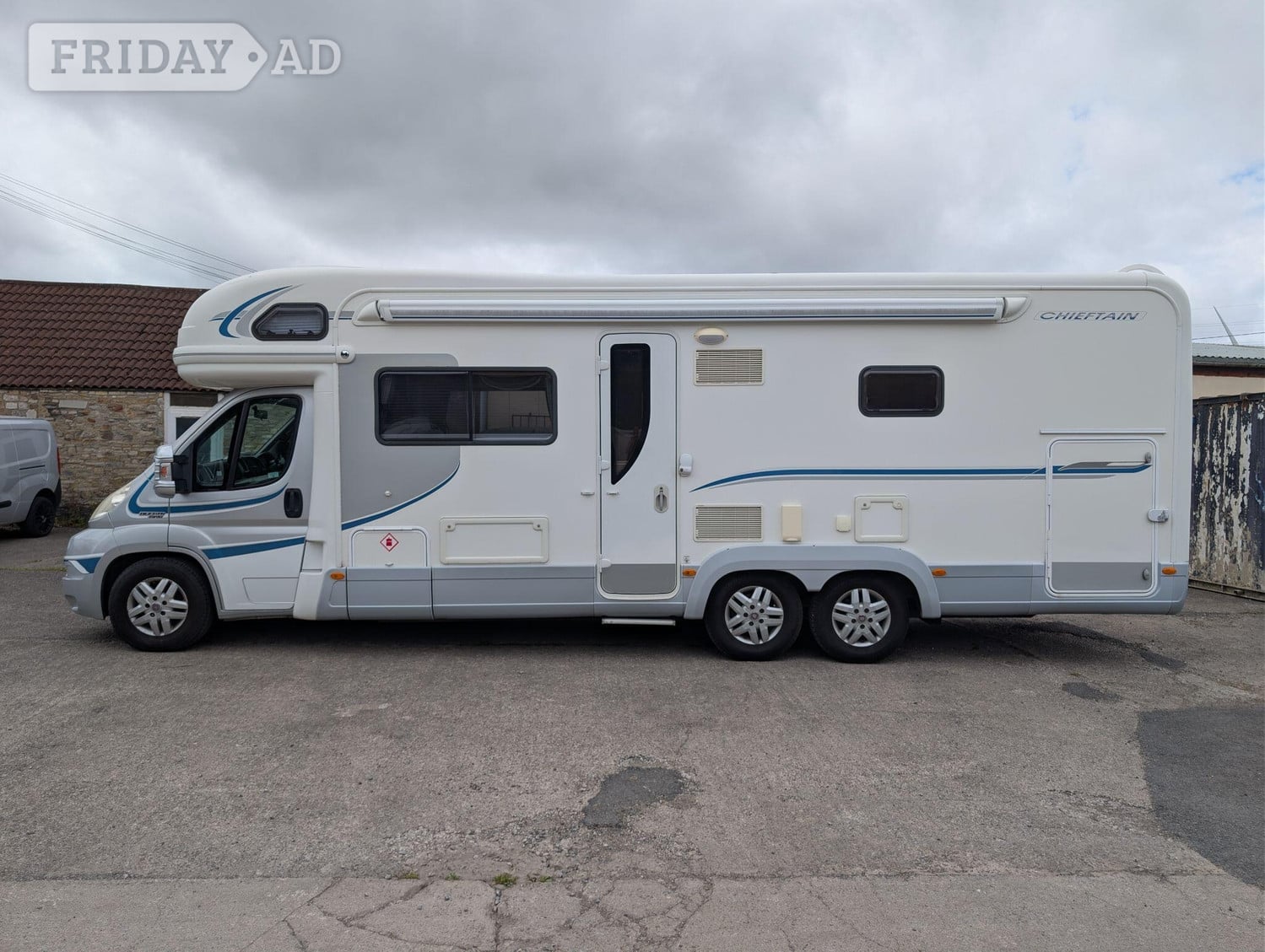 Auto-Trail Frontier Chieftain Bridgend