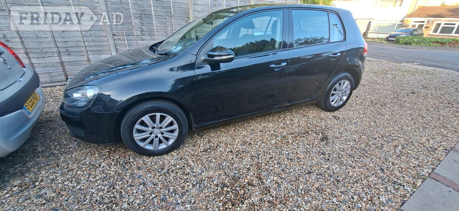 Volkswagen Golf 2010 - Cars in Sutton