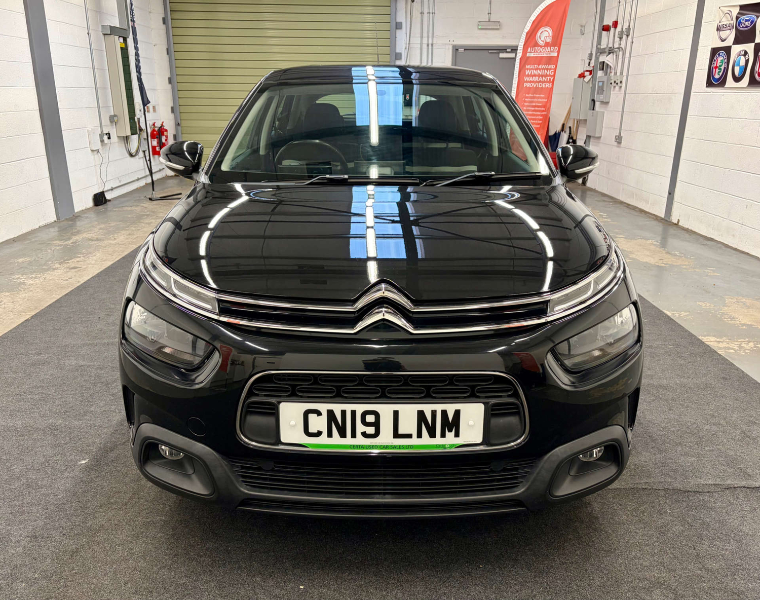 [ berth ]Citroen C4 Cactus