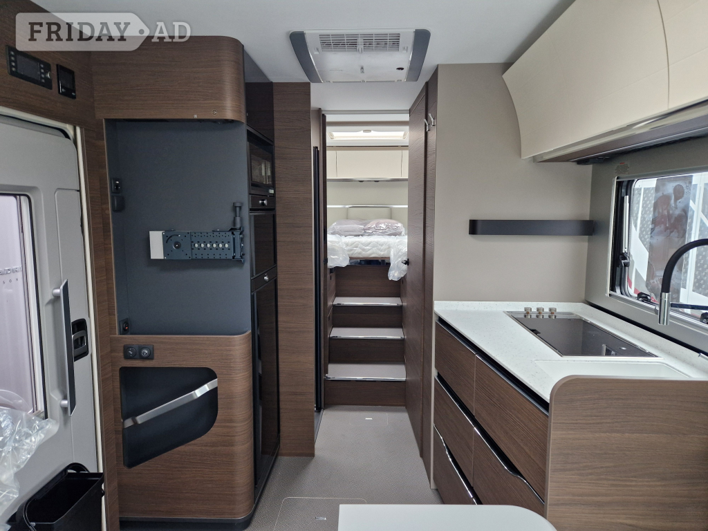 Adria Supersonic 780 DL Highbridge