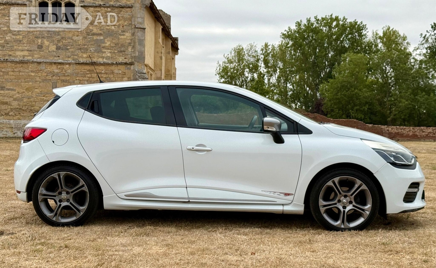 Renault Clio Bedford