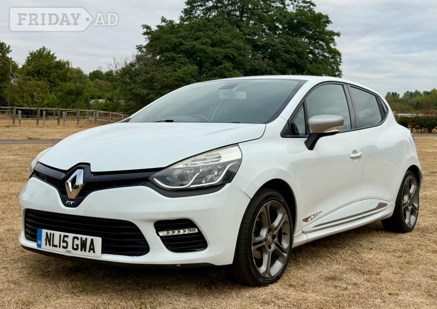 Renault Clio 2015 - Cars