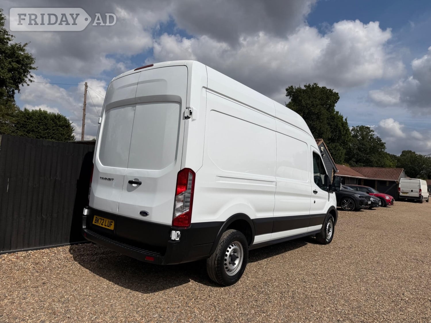 Ford Transit 2022 - Vans & Commercial Vehicles in Addlestone
