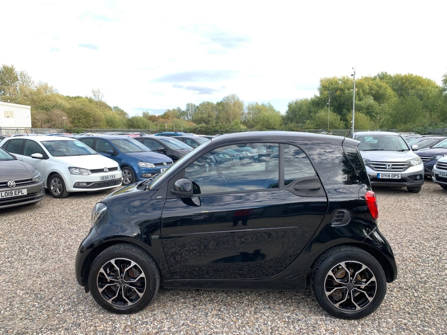 Smart ForTwo 2017 - Cars in Swindon
