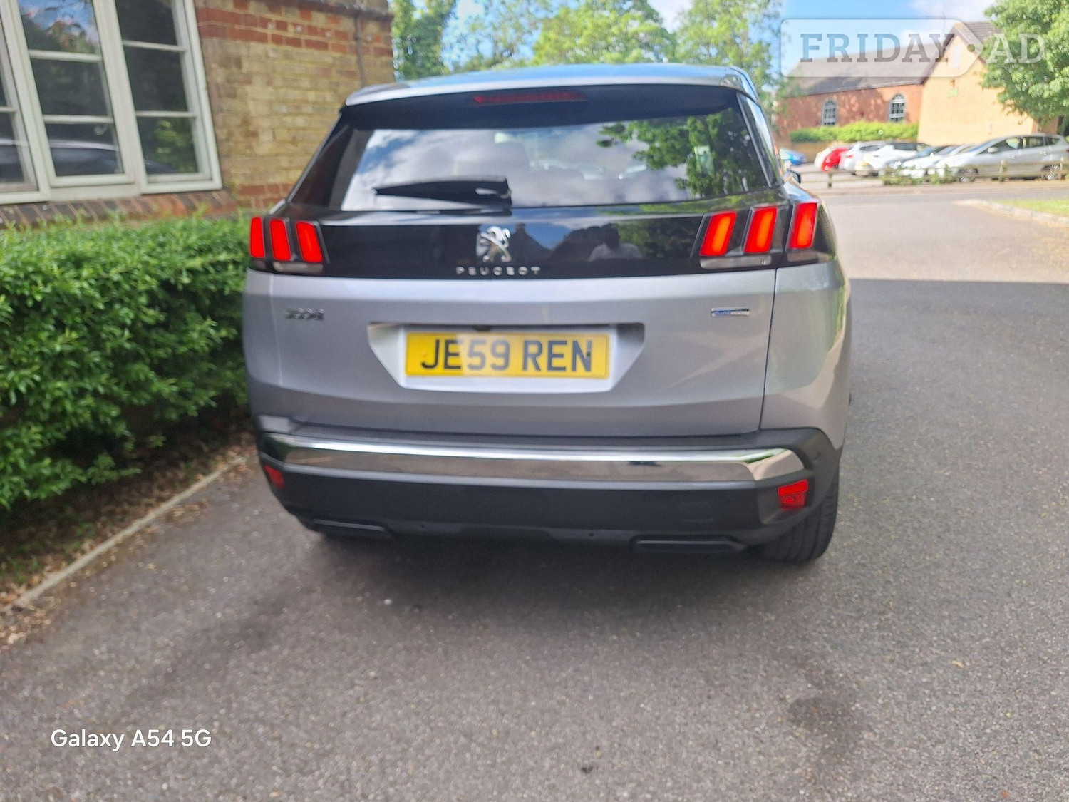 Peugeot 3008 2017 - Cars in Slough