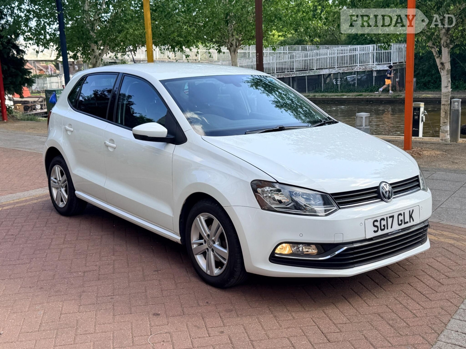 [ berth ]Volkswagen Polo