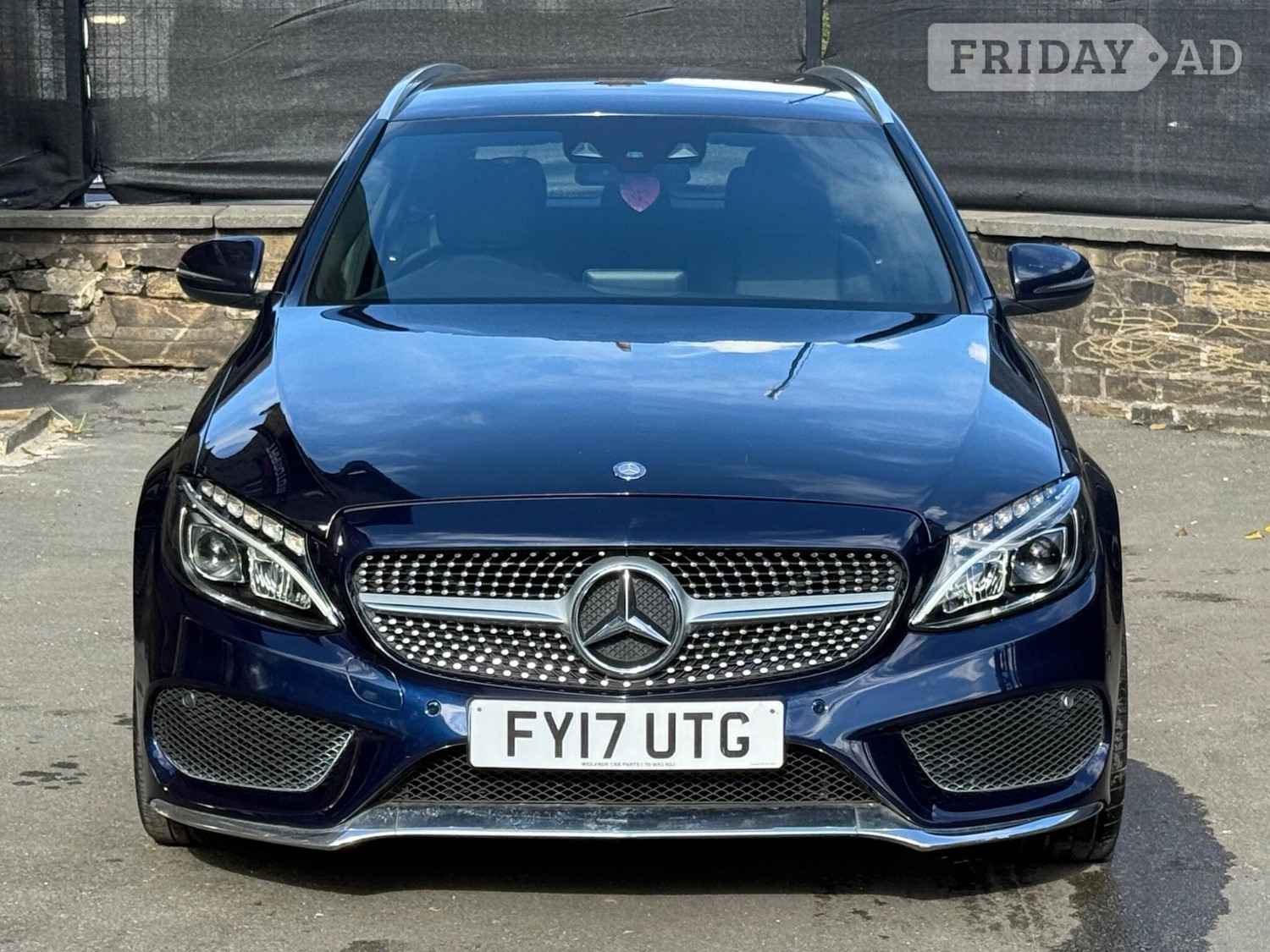 [ berth ]Mercedes-Benz C Class