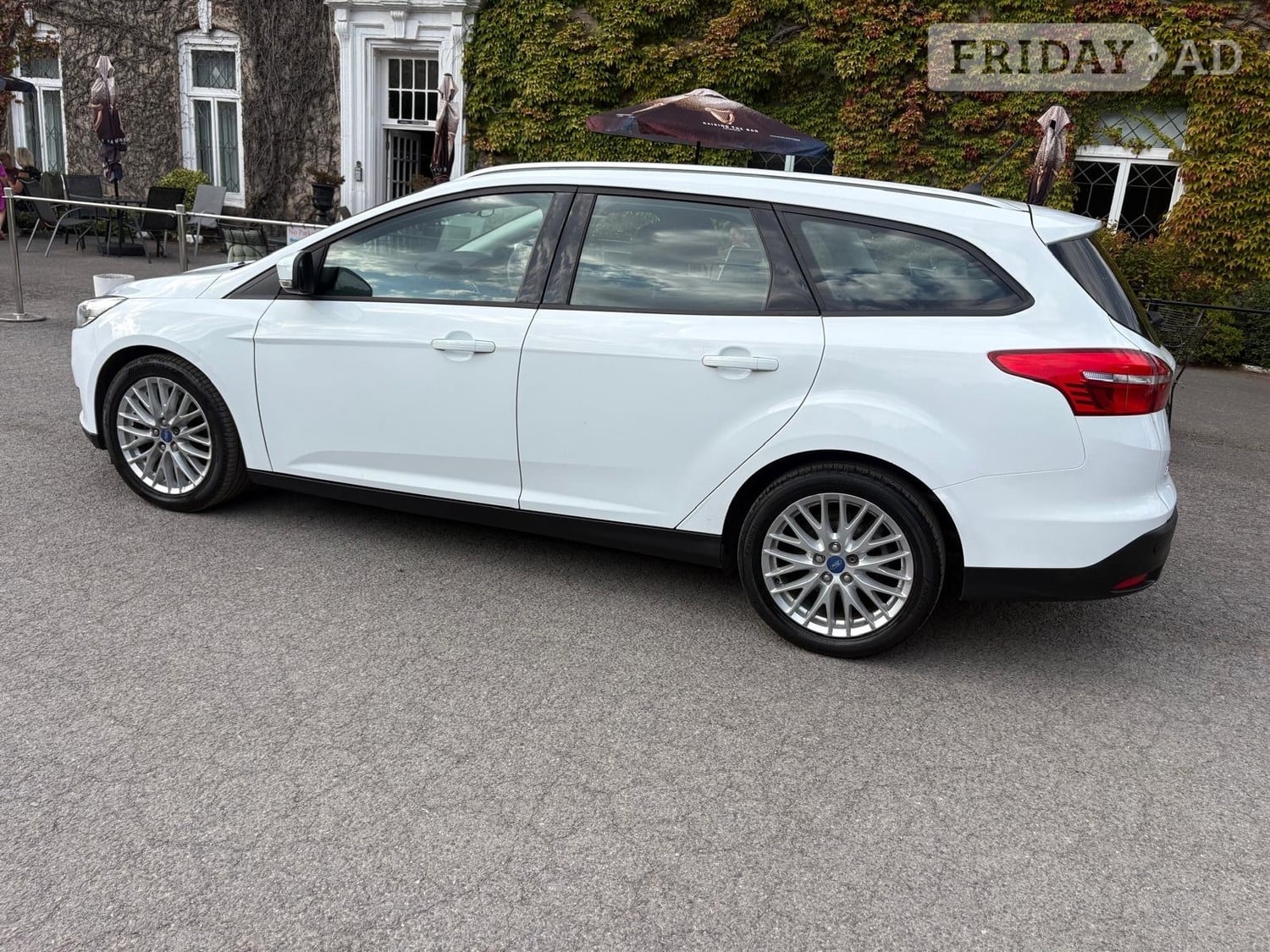 [ berth ]Ford Focus