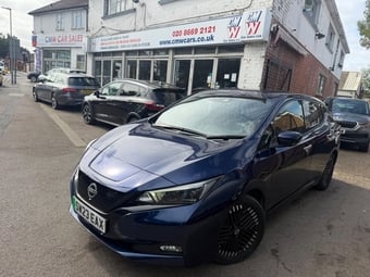 Nissan LEAF 2023