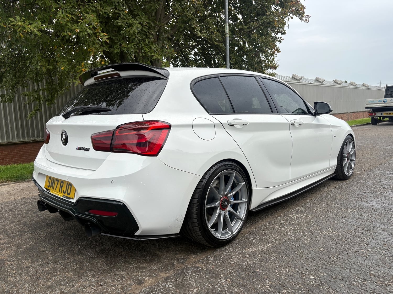 [ berth ]BMW 1 Series