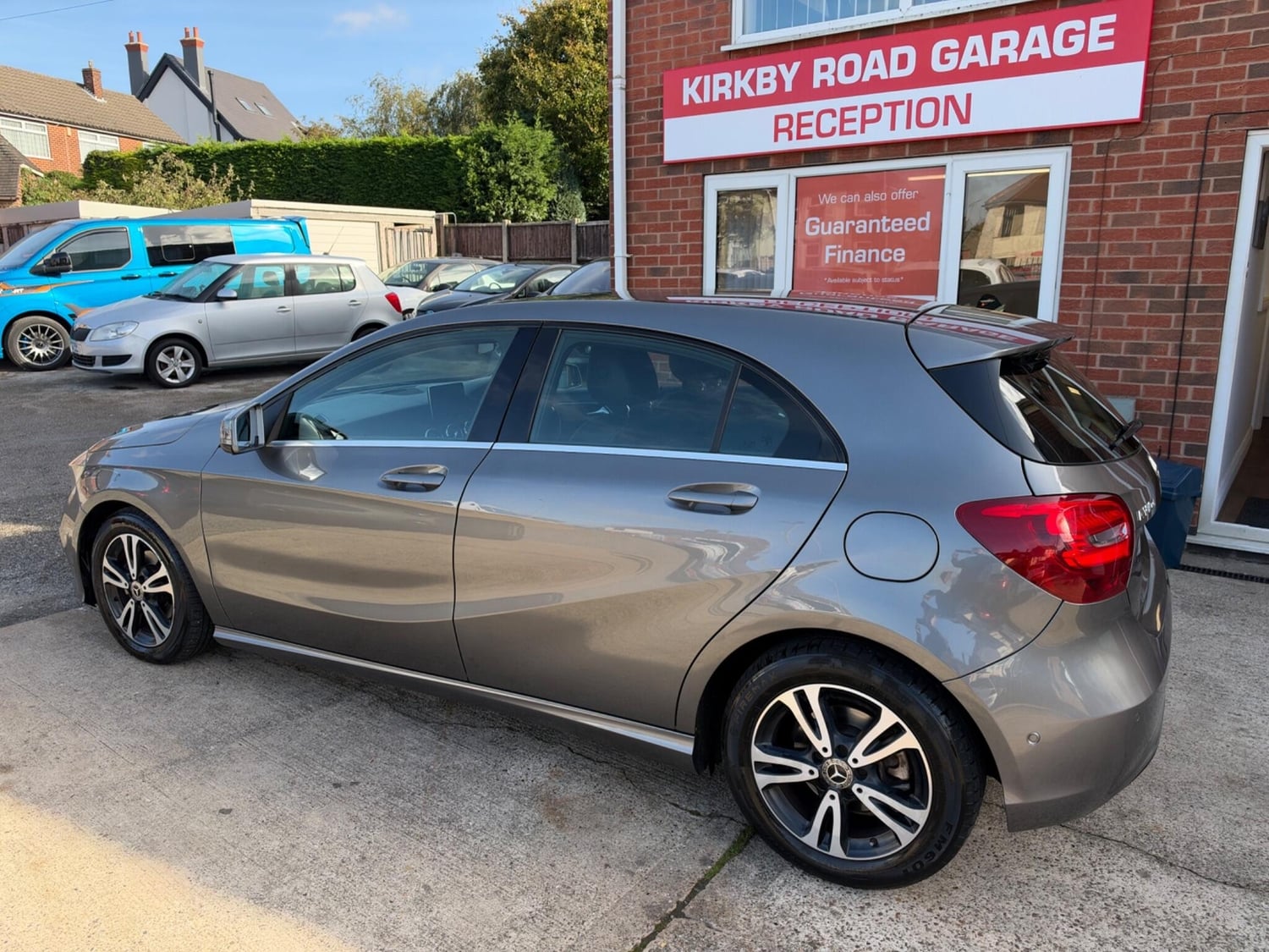[ berth ]Mercedes-Benz A Class