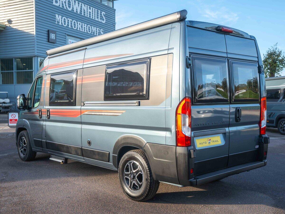 [2 berth ]Auto-Trail V-Line 610