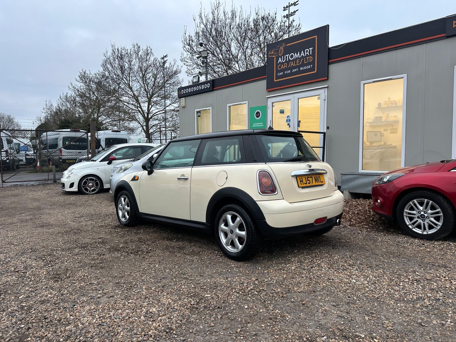 Mini Hatch 2007 - Cars in Sunbury-On-Thames