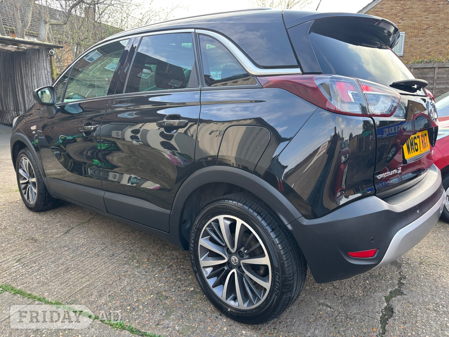 Vauxhall Crossland X 2018 - Cars in Hayes
