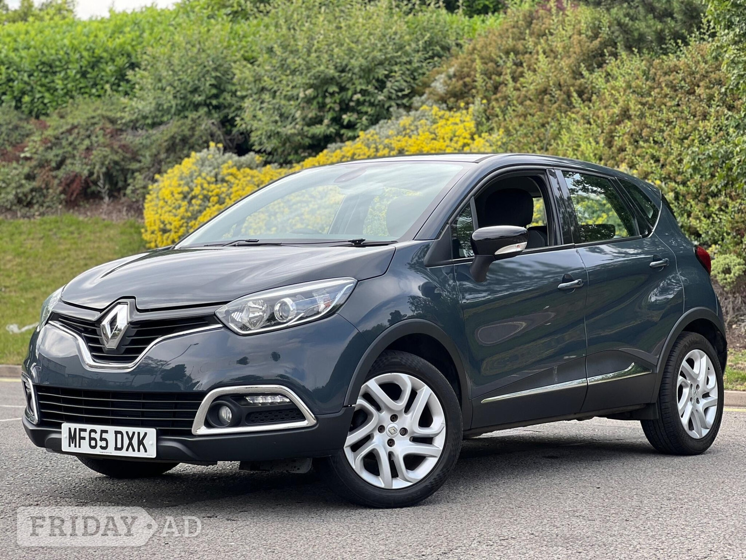 [ berth ]Renault Captur