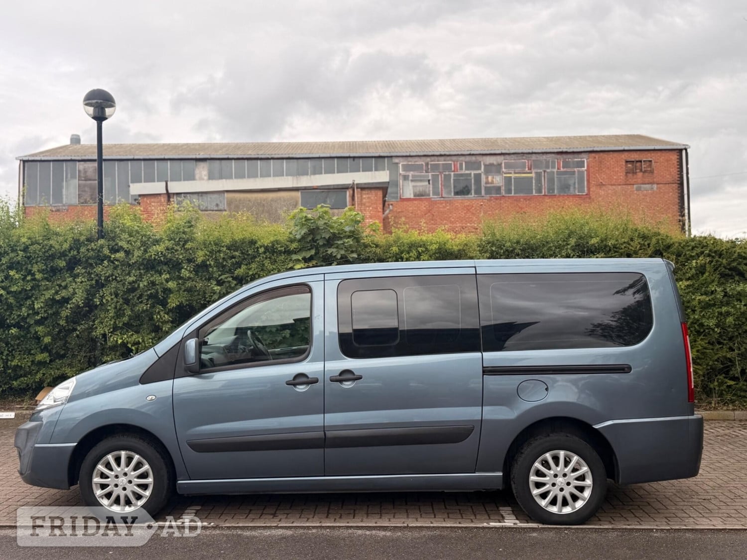 Peugeot Expert Tepee 2015 - Vans & Commercial Vehicles in Swindon