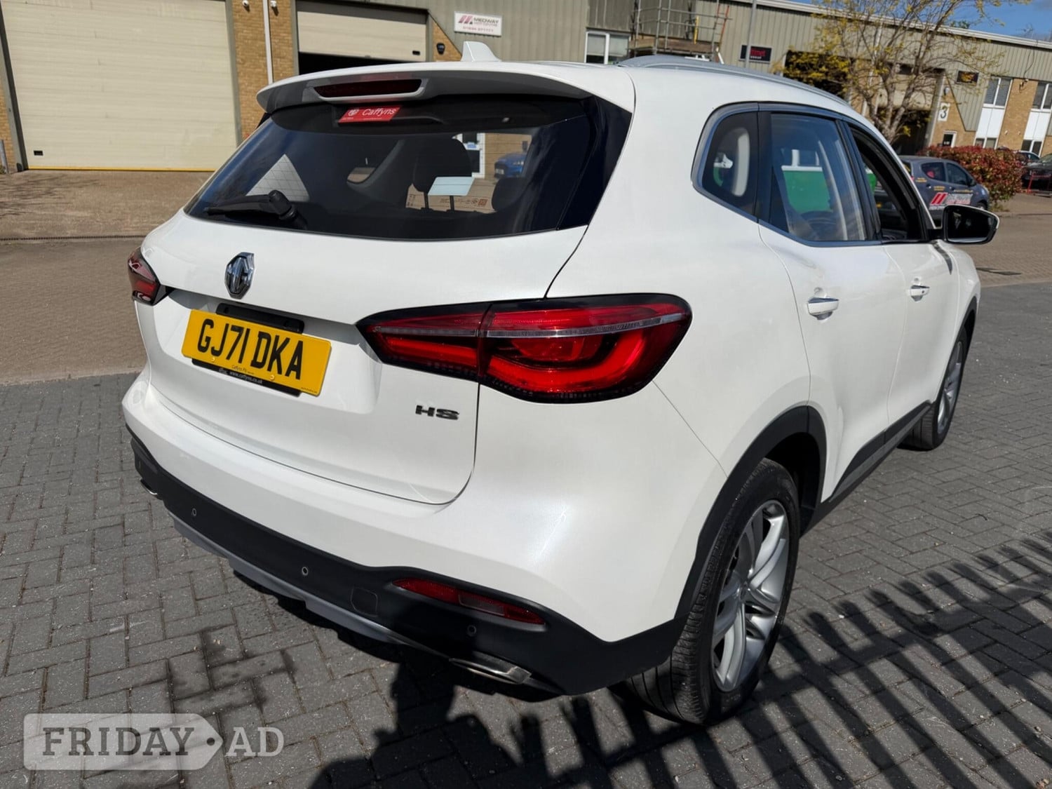 MG HS 2022 - Cars