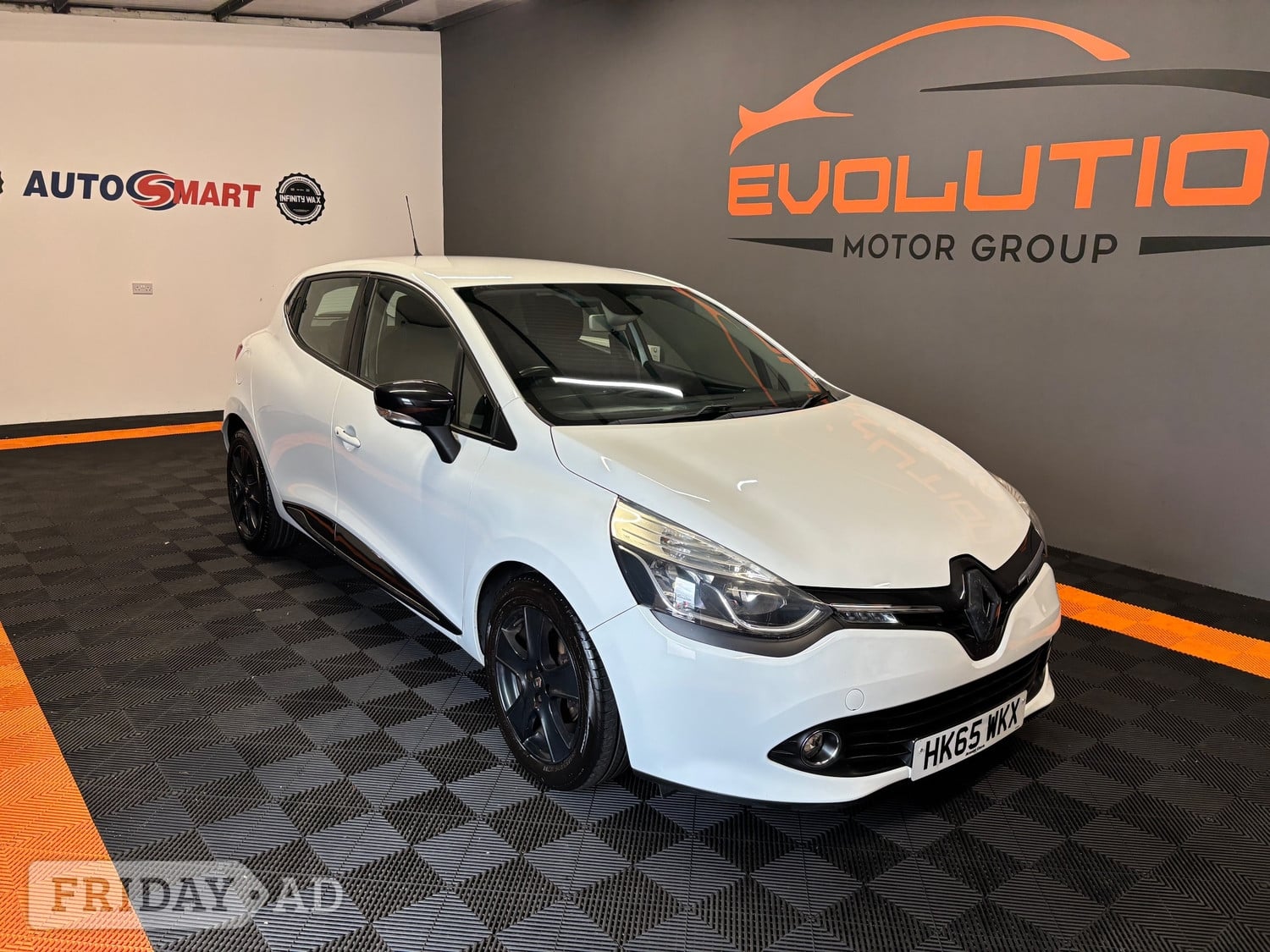 Renault Clio 2015 - Cars in Lochgelly