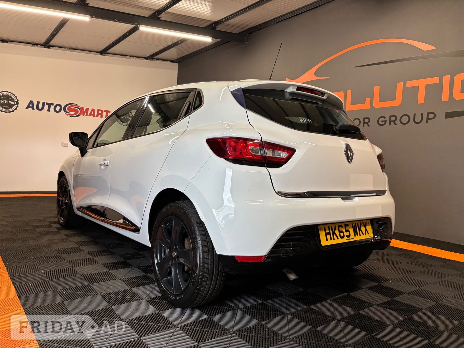 [ berth ]Renault Clio