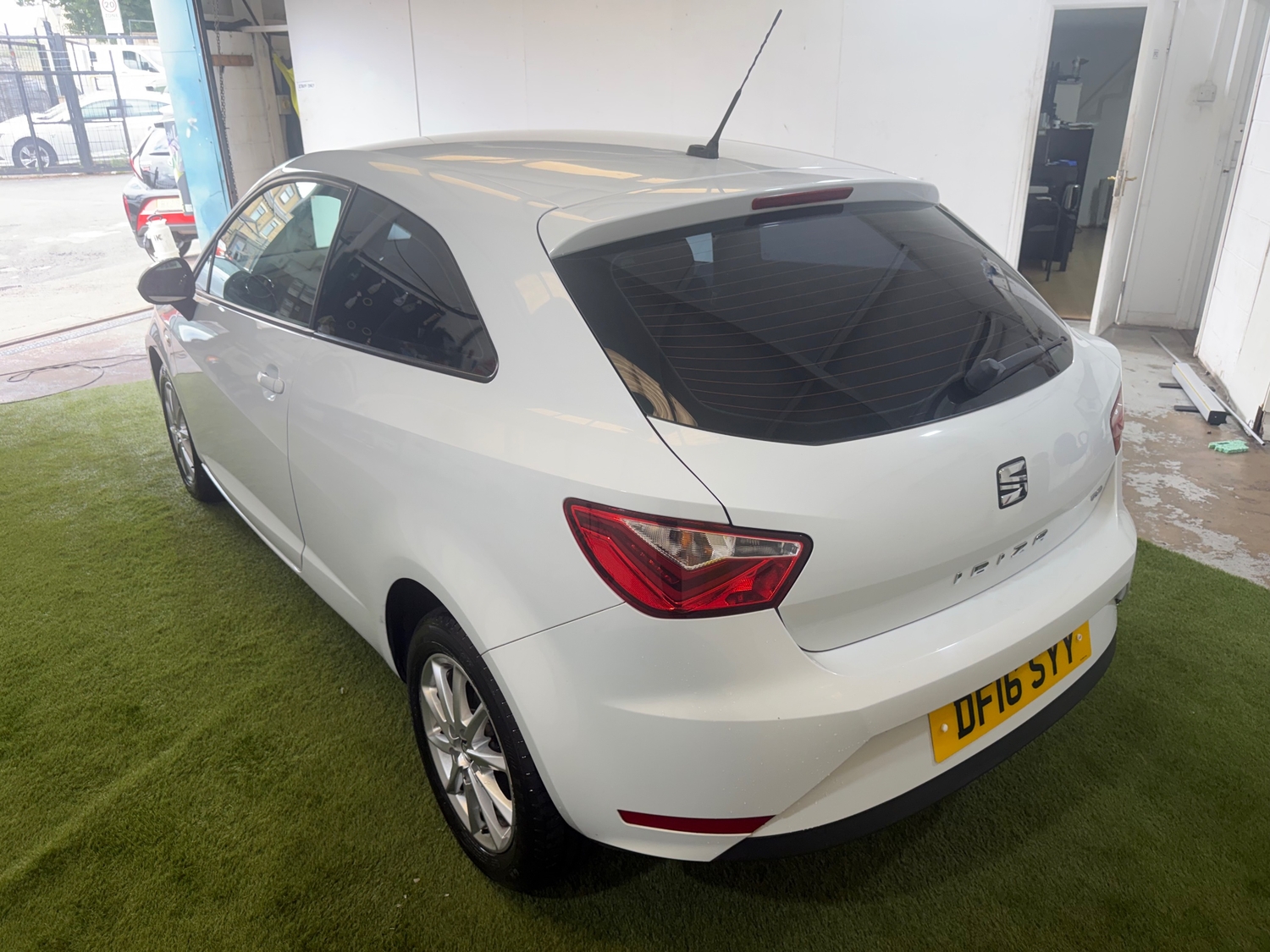 SEAT Ibiza 2016 - Cars in Dewsbury