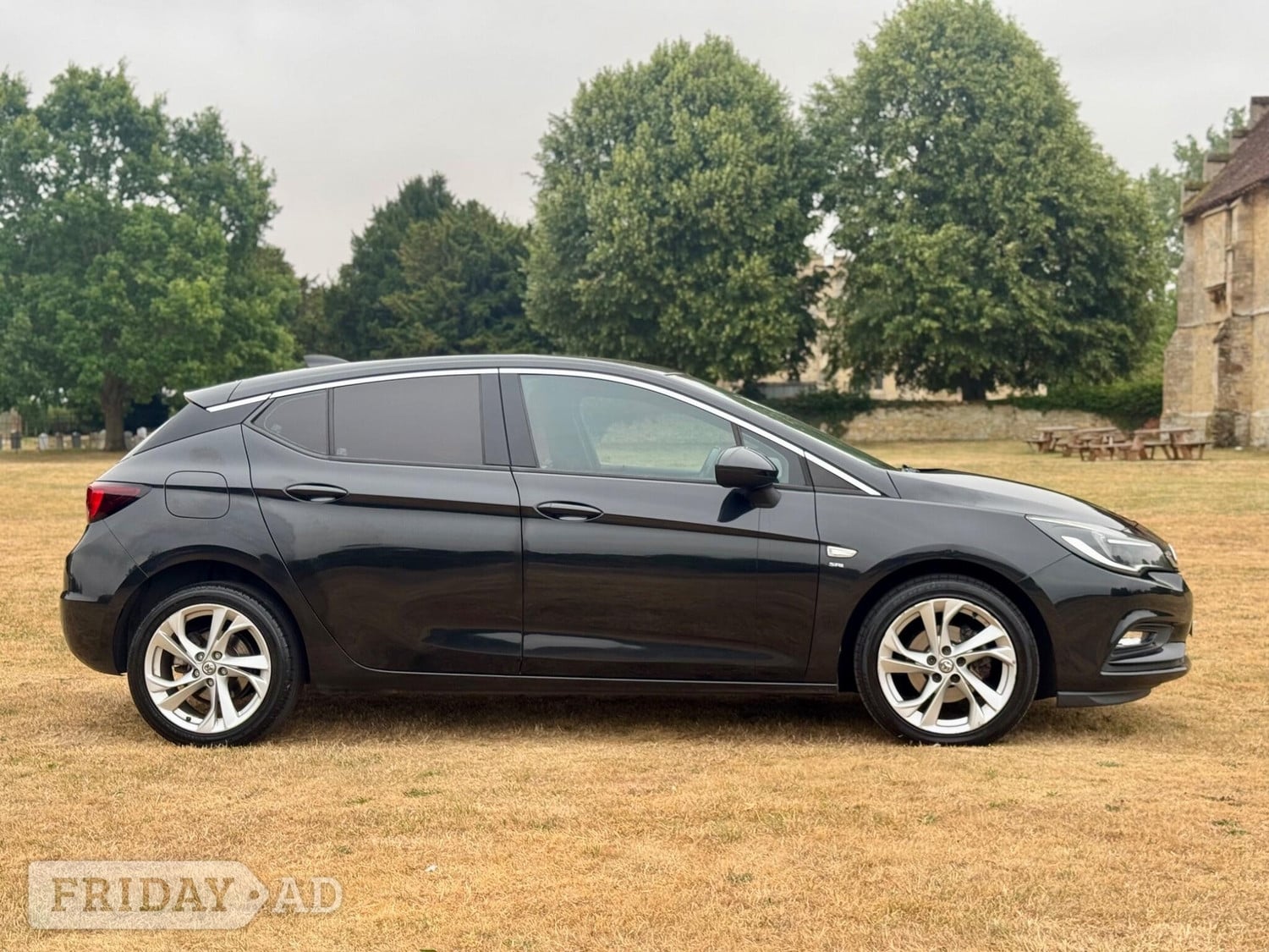 [ berth ]Vauxhall Astra