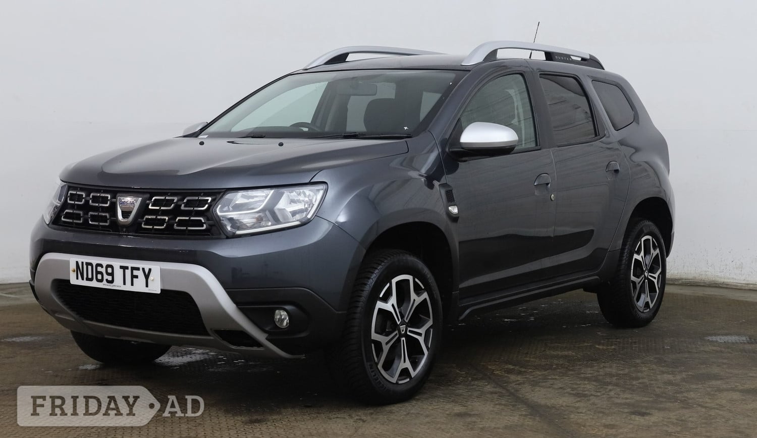 [ berth ]Dacia Duster