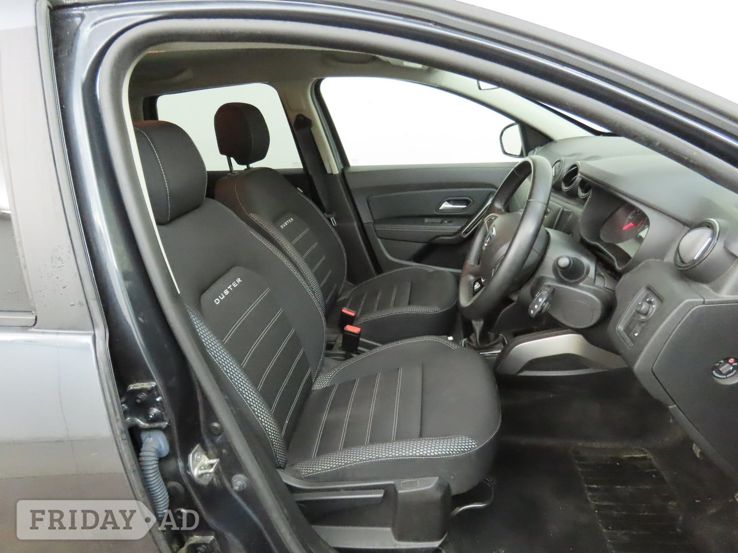 Dacia Duster 2019 - Cars