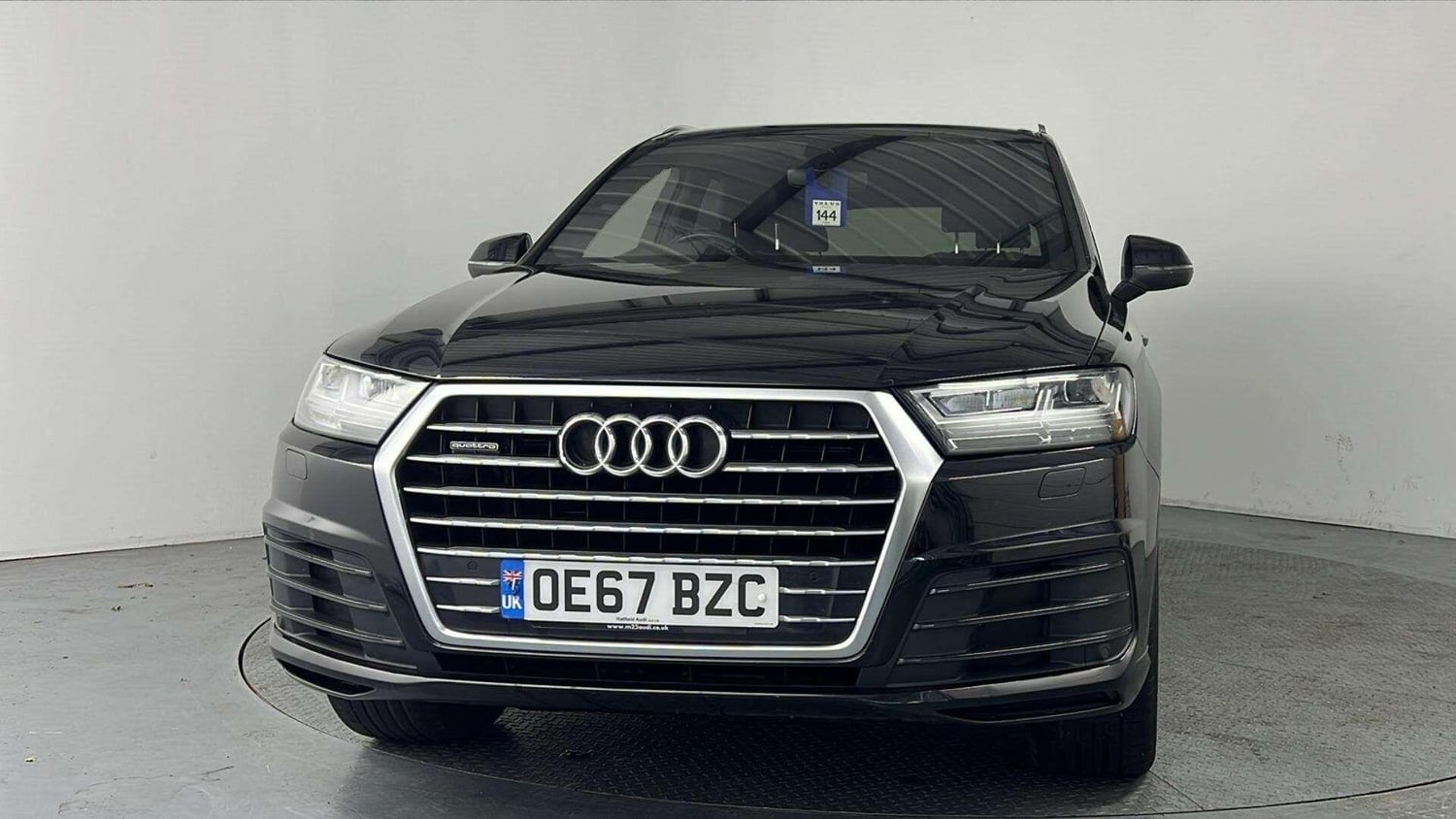 [ berth ]Audi Q7